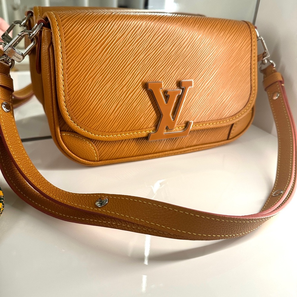 Louis Vuitton Buci Crossbody Epi Leather